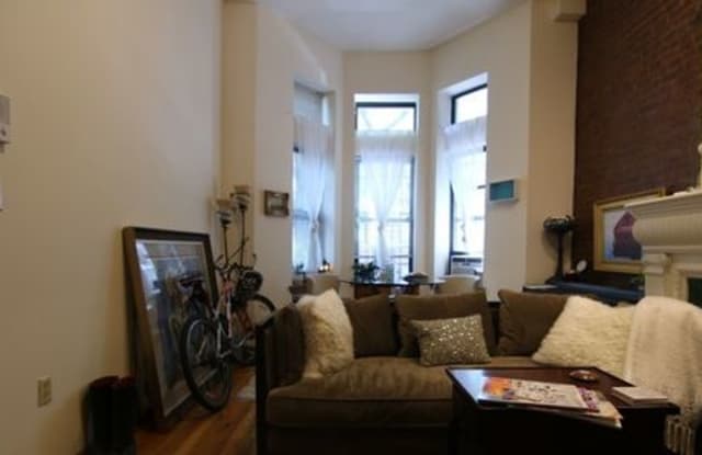 67 West 68th Street - 67 West 68th Street, New York City, NY 10023