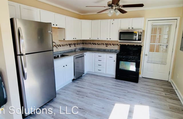 65 Phelps Cir - 65 Phelps Circle, Hampton, VA 23663