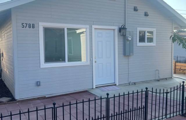 Charming 1 bedroom home