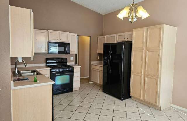 Photo of 408 Leeward Drive NW