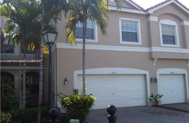 4233 SW 124TH TE - 4233 SW 124th Terrace, Miramar, FL 33027