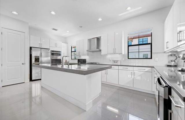 4121 Faraday Way, Palm Beach Gardens, FL 33418