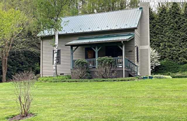 Photo of 405 Ballous Mill Road