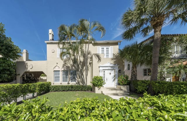 211 Seaspray Avenue - 211 Seaspray Avenue, Palm Beach, FL 33480