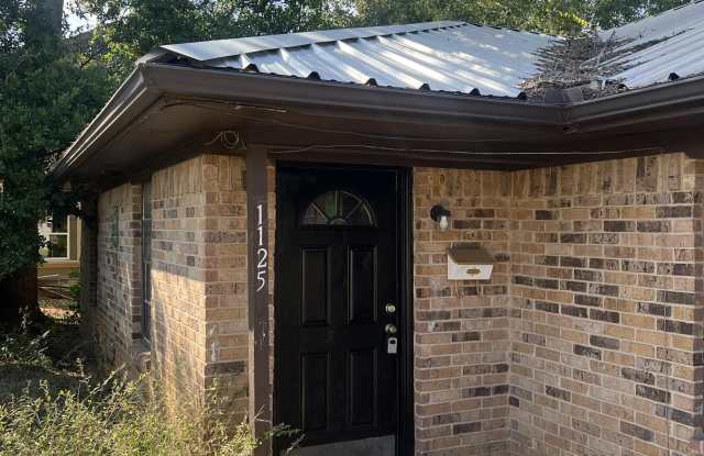 Photo of 1125 Old Noonday Rd