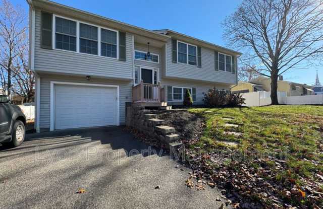 112 Sycamore Ave