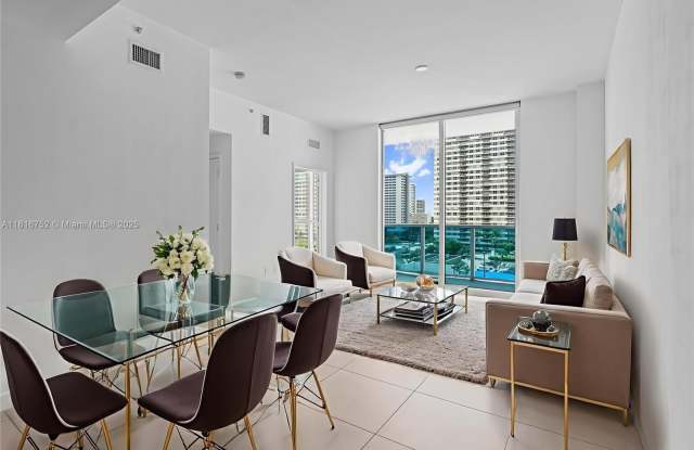 Photo of 1945 S Ocean Dr