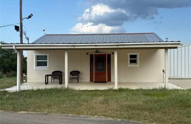 Photo of 1040 County Road 3590