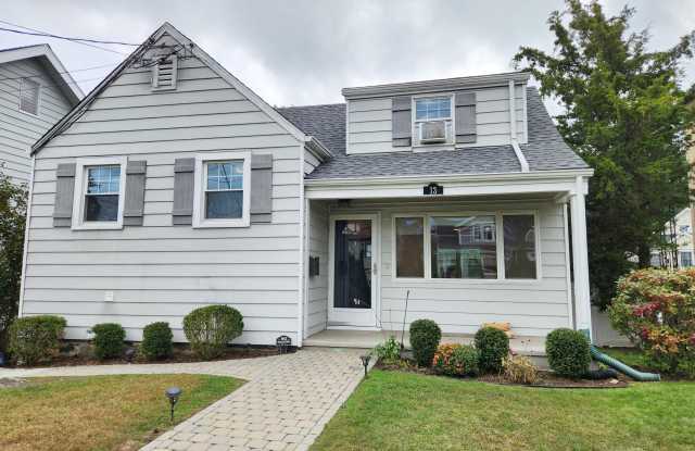 Photo of 13 High Street