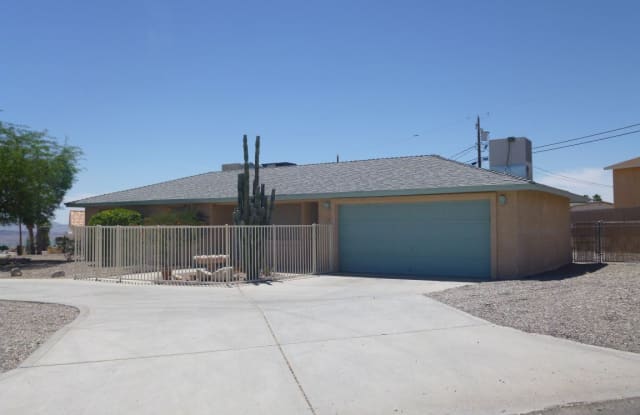 3250 Maverick Drive - 3250 Maverick Dr, Lake Havasu City, AZ 86404