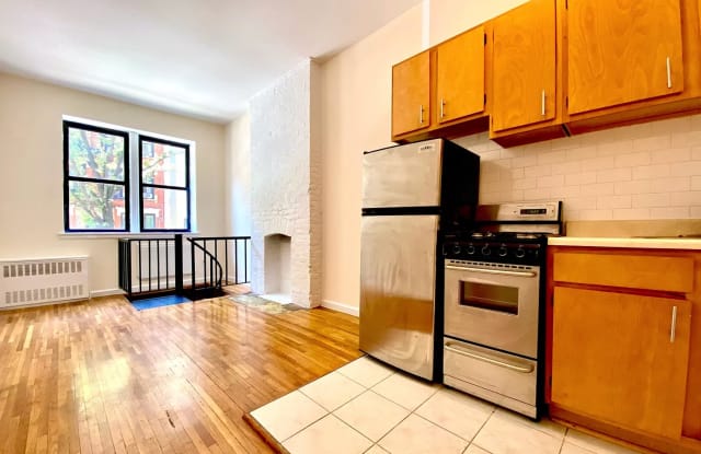 409 E 78th St - 409 E 78th St, New York City, NY 10075