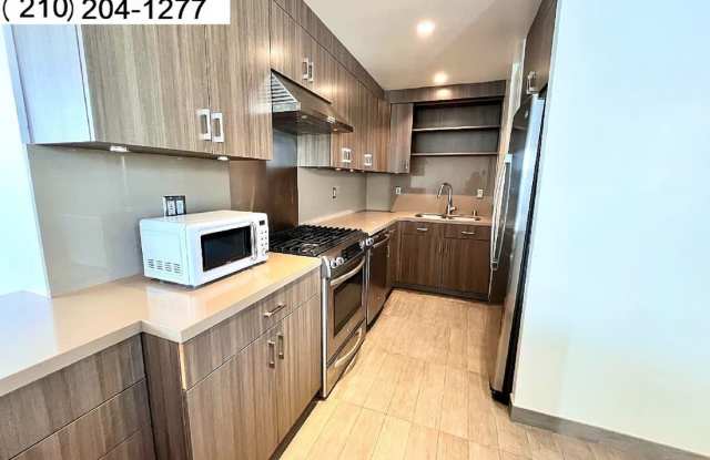 Photo of 17350 W Sunset Blvd