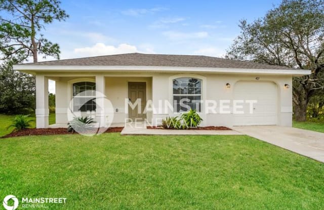 427 Vanetta Drive - 427 Vanetta Drive, Lehigh Acres, FL 33972