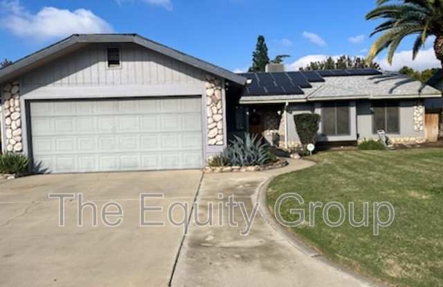 Photo of 1642 East Sandalwood Ave