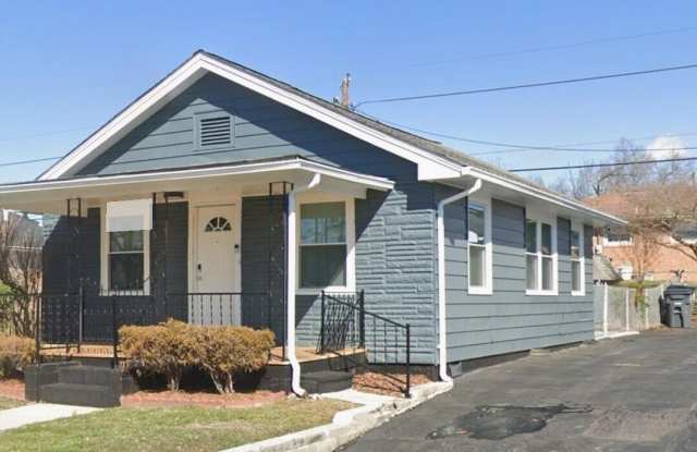 1330 E Sevier Avenue