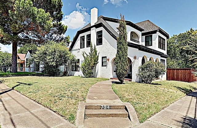 734 Rockwood St - 734 Rockwood Street, Dallas, TX 75203