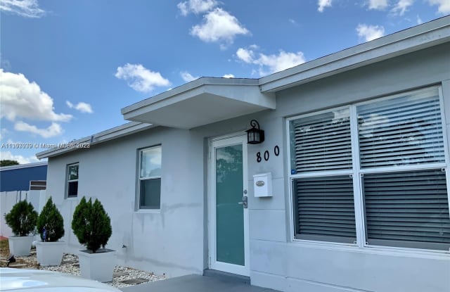 800 N 69th AVE - 800 North 69th Avenue, Hollywood, FL 33024