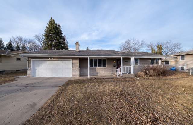 1712 E. 89th St. - 1712 East 89th Street, Bloomington, MN 55425