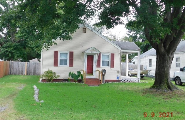 2648 Barclay Avenue - 2648 Barclay Avenue, Portsmouth, VA 23702