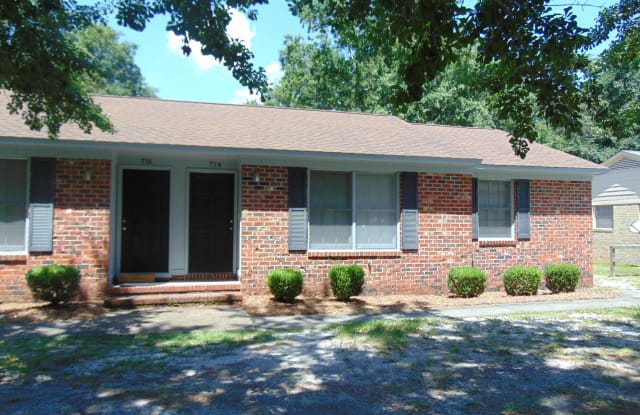 714 Montclair Drive - 714 Montclair Drive, Wilmington, NC 28403