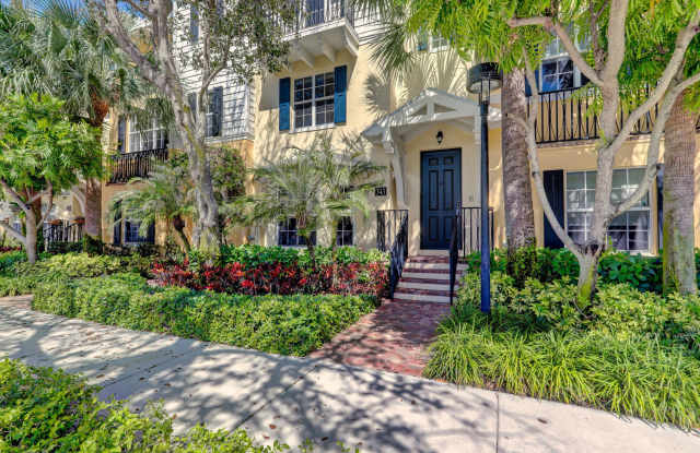 343 Flamingo Drive