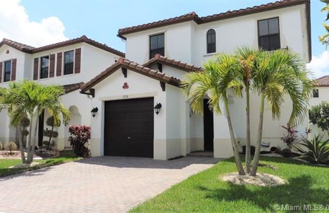 3536 SW 90th Ave - 3536 Southwest 90th Avenue, Westchester, FL 33165