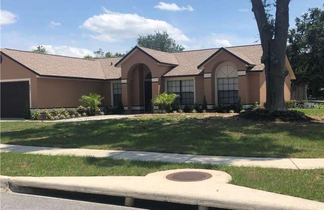 3 bed 2 bath home AVAILABLE NOW