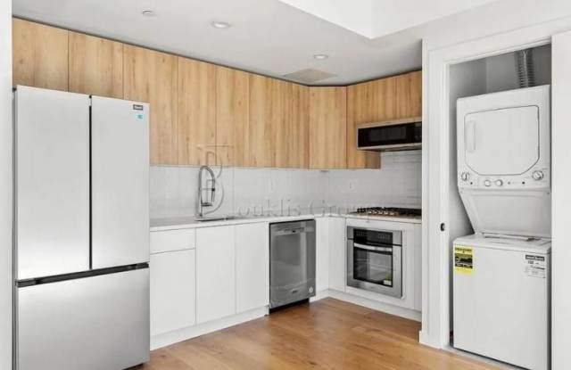 30-18 14th Street
