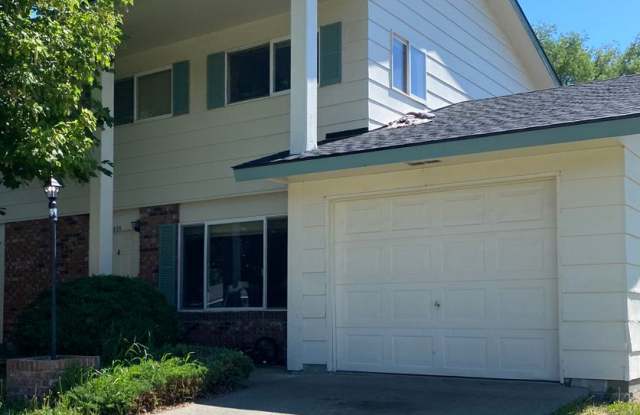 3 Bedroom 1.5 Bath Duplex