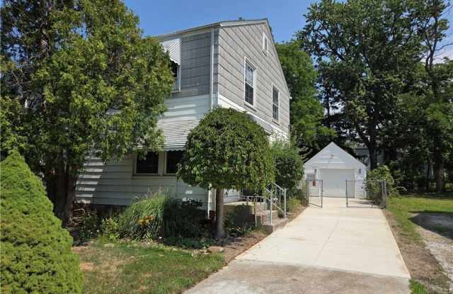 1501 E 248th Street