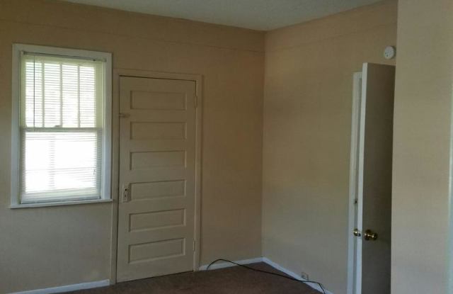 Great home for rent in convenient location