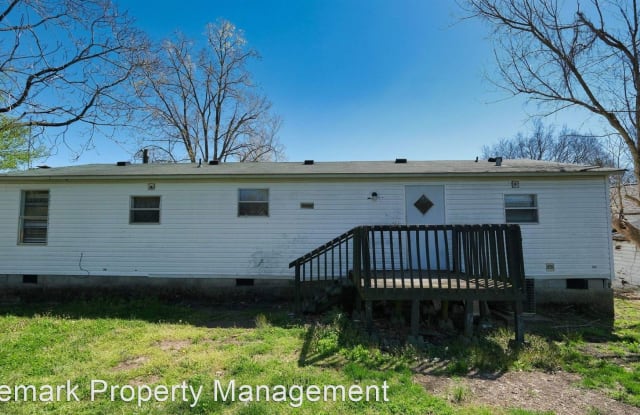 1110 Bridge Street - 1110 Bridge Street, Columbia, TN 38401