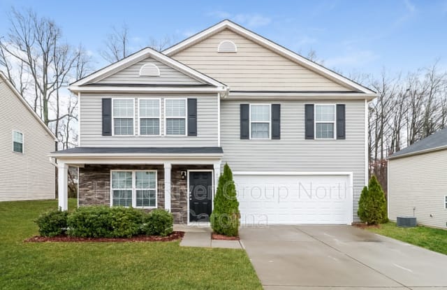 4979 Mount Hope Dr - 4979 Mount Hope Drive, Forsyth County, NC 27107