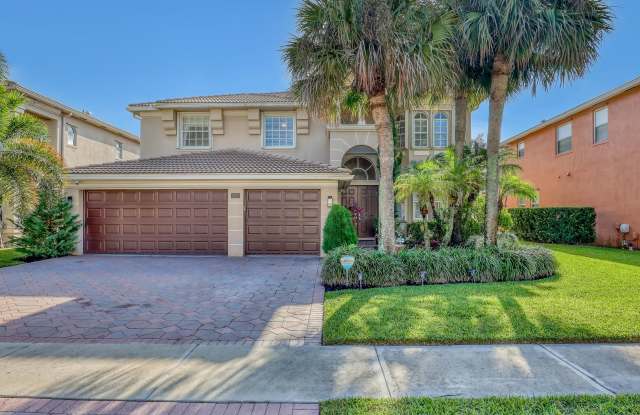 2227 Ridgewood Circle