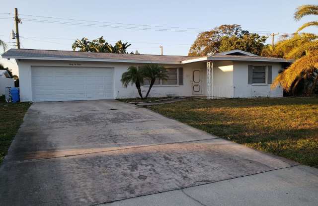 3212 Oxford Drive W. - 3212 Oxford Dr W, Bradenton, FL 34205