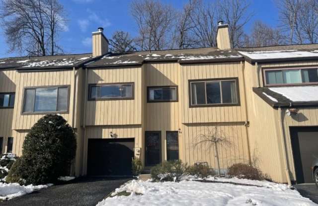 5 Sycamore Lane - 5 Sycamore Lane, Morris Plains, NJ 07950