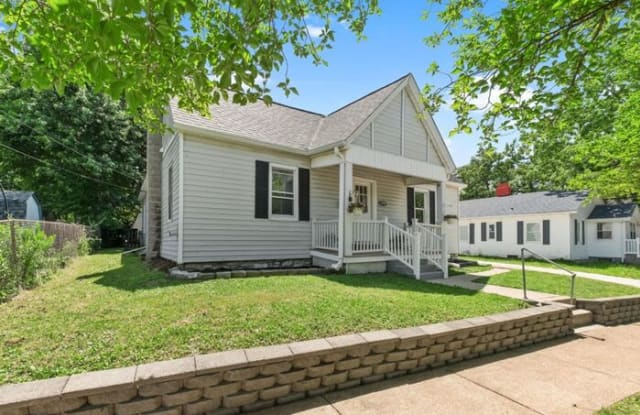 2844 Oakland Avenue - 2844 Oakland Avenue, Maplewood, MO 63143