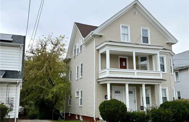 43 Fruit Hill Avenue