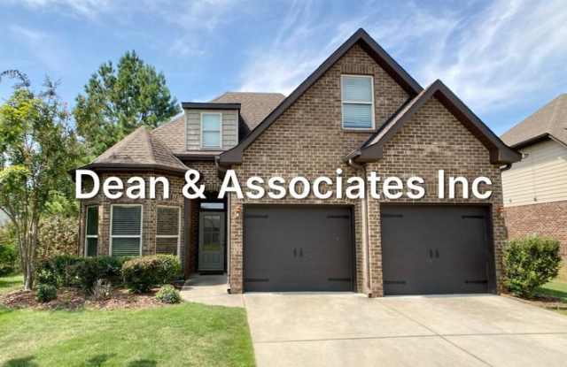 305 Chesser Loop Circle