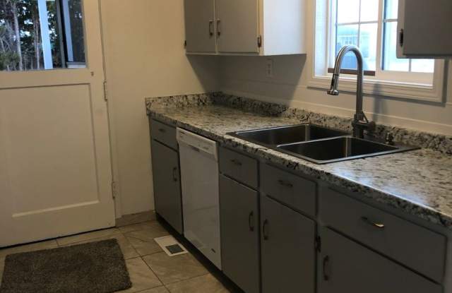 Photo of 2 Bedroom home with detached Office/Room.