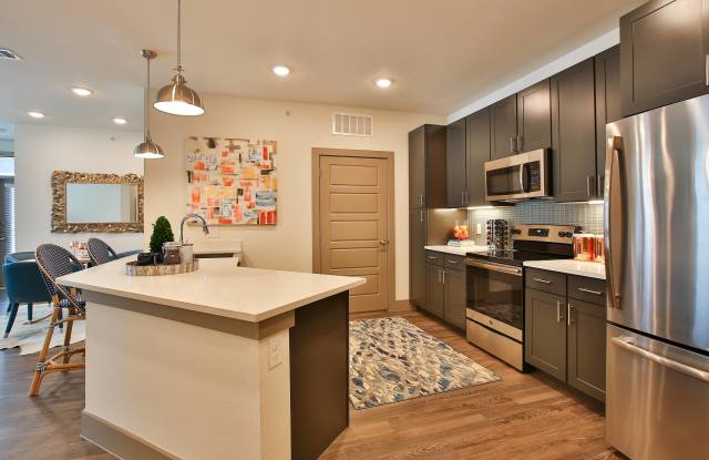 Enclave at Woodland Lakes