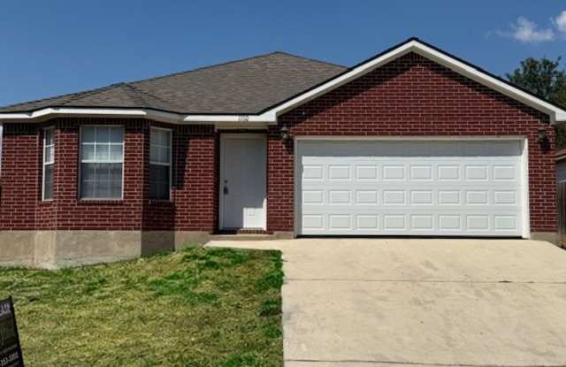Photo of 3 Bedroom, 2 Bathroom House in Hills of Hays