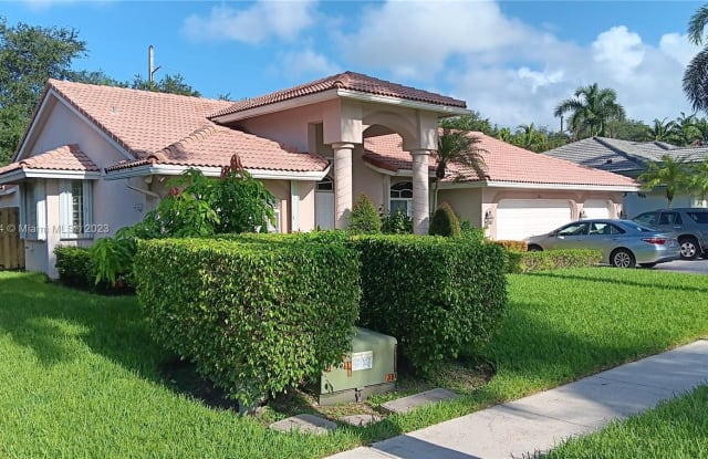 361 NW 110th Ave - 361 Northwest 110th Avenue, Plantation, FL 33324