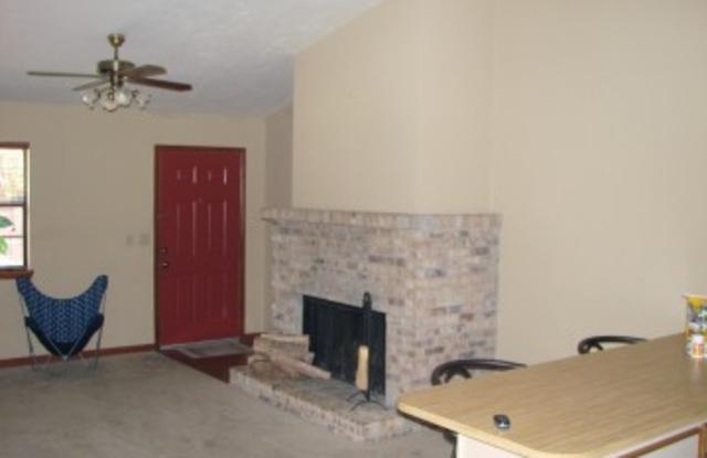 Spacious Two Bedroom, One Bath Town Home-Close to FSU  TCC photos photos