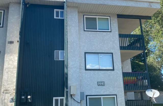 GET $500 OFF FIRST MONTHS RENT!