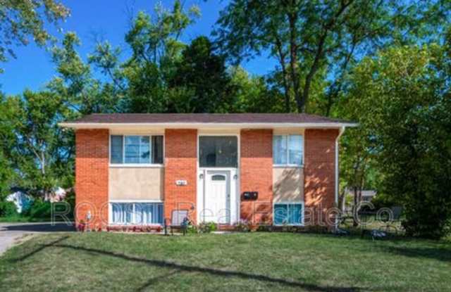 Photo of 780 Moon Road Unit A and Unit B