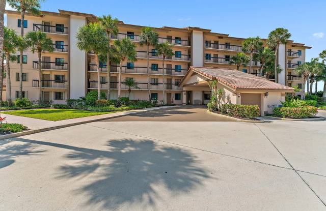 301 Ocean Bluffs Boulevard