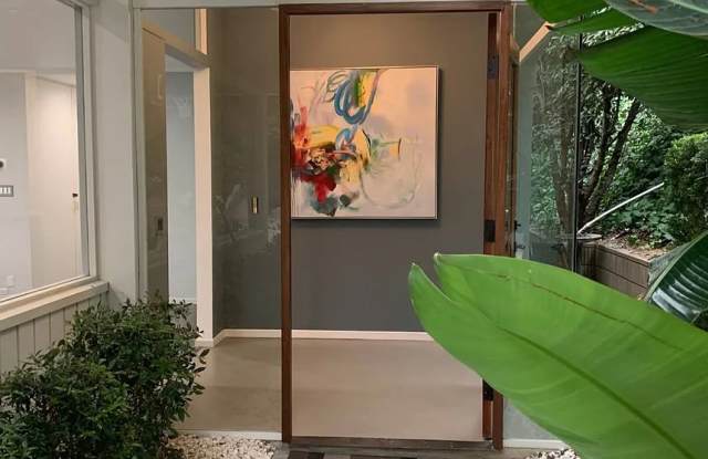 4220 Mesa Vista Drive