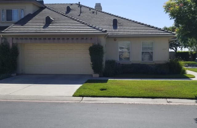 2311 Westbury Way - 2311 Westbury Way, Santa Maria, CA 93455