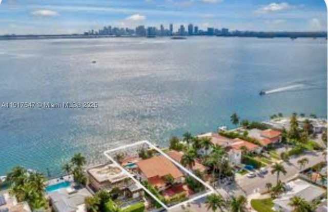 1500 S Treasure Dr